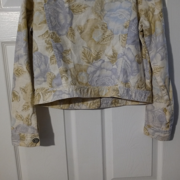 🧥VINTAGE BILL BLASS FLORAL DENIM JACKET SMALL WOMEN ,GIFT. 🎁 💝 - Picture 4 of 13